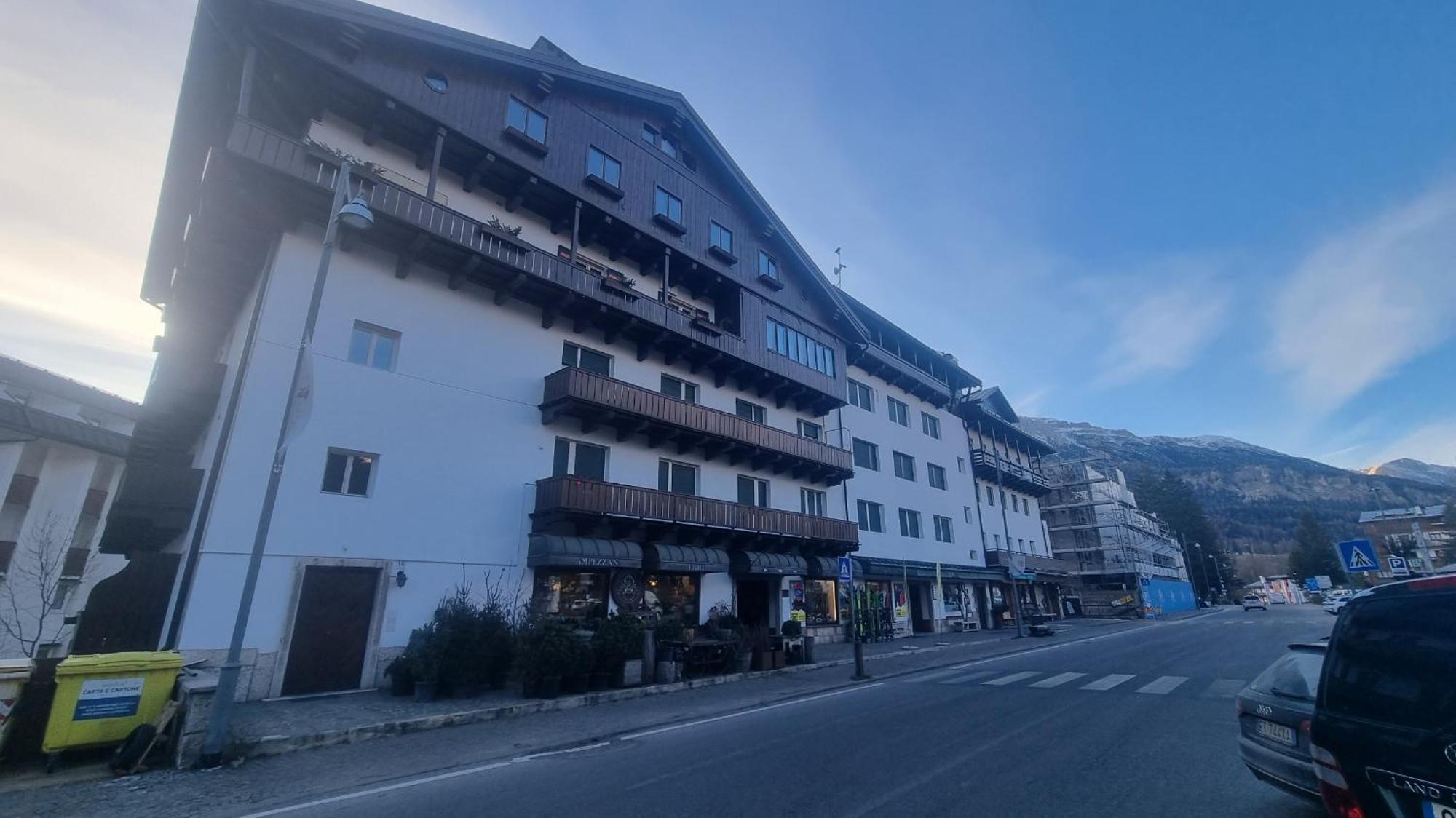 קורטינה ד'אמפזו Studio Apartment Ariston In Centro A Cortina מראה חיצוני תמונה